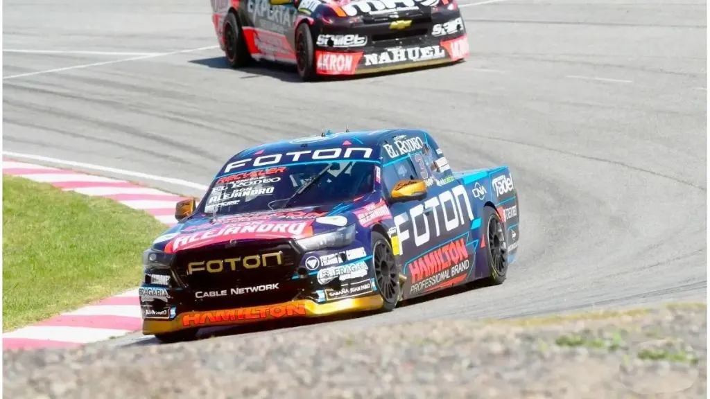 Mariano Werner lideró en el autódromo de La Plata
