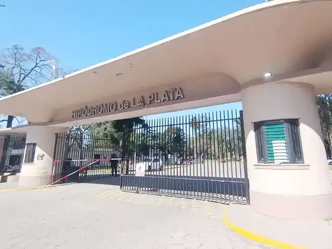 Marte 13: Actividad Hipódromo de La Plata