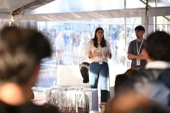 Más de 120 voluntarios prestarán servicios en el Mundial de Canotaje 2026