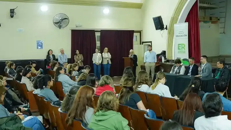 Más de 300 integrantes de comunidades educativas se capacitaron para actuar ante reacciones alérgicas graves