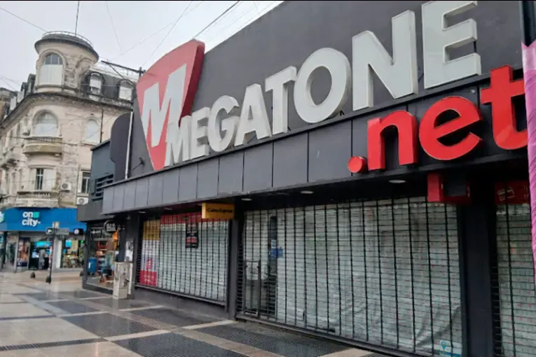 Megatone cerró su local de la Peatonal San Martín tras cuatro años de actividad