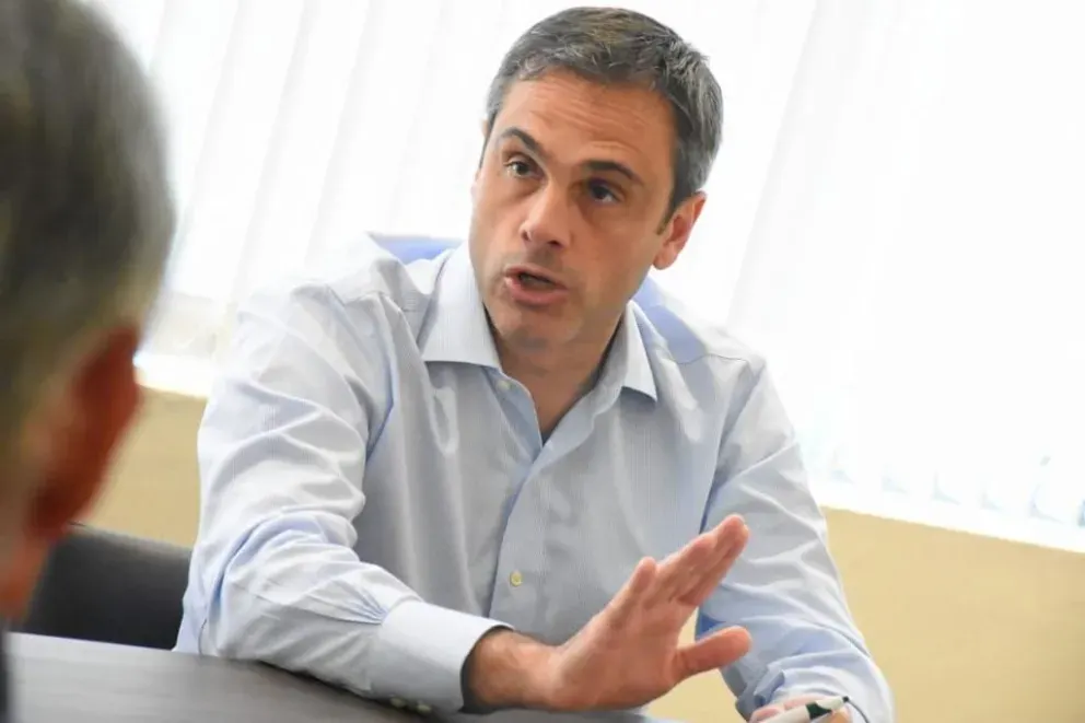Michel suma a la UBA como control científico a la causa HIF Global