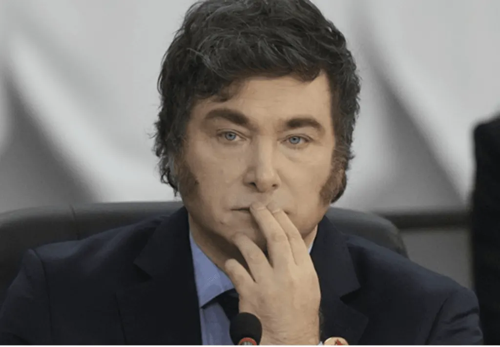 Milei pierde con Cristina, Kicillof y Massa en un ballotage