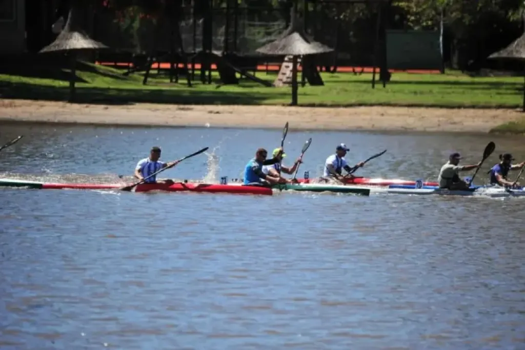 Mundial de Canotaje: Roberto “Tito” Palacios ganó la medalla de plata en Gualeguaychú