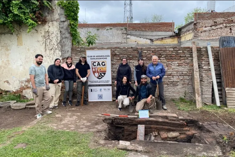 Nuevas excavaciones arqueológicas revelan sectores históricos en la Casa de Fray Mocho