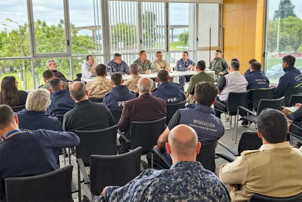 Operativo conjunto de Argentina y Uruguay por la visita de León XIV: reforzarán controles fronterizos y restringirán paso de camiones