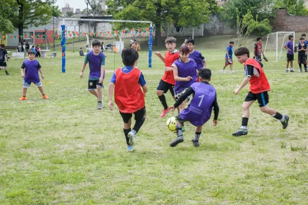 Paraná: el fútbol tuvo su primera jornada en la Copa Mi Ciudad