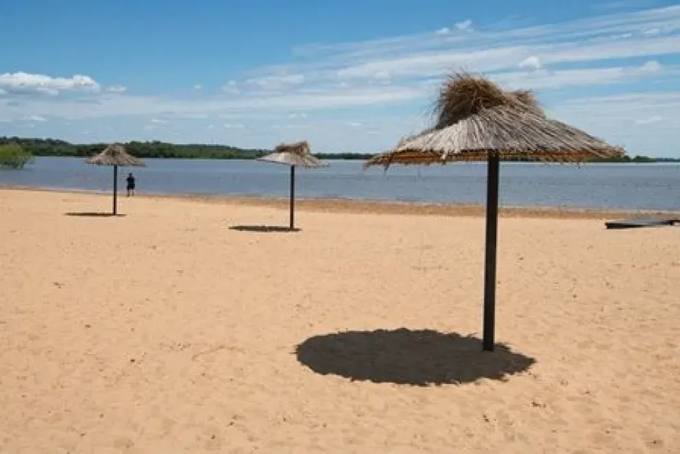 Paraná: Quedó habilitada la playa del Thompson para anticipar la temporada de verano