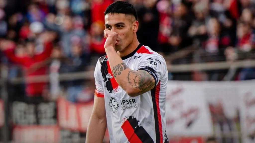 Patronato superó 2 a 0 a Güemes y logró un triunfo clave para la permanencia