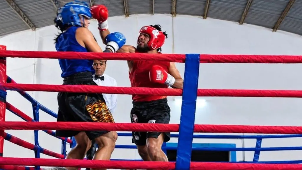 Peñarol vivió una nueva noche de boxeo amateur en Paraná