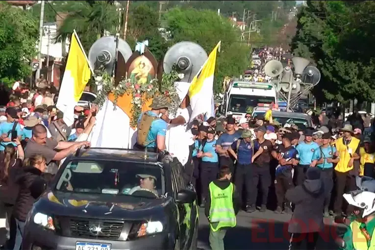 Peregrinación de los Pueblos: con fe, emoción y cansancio, los fieles llegan al Santuario La Loma