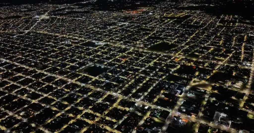 Plan de alumbrado público: Instalaron 620 luminarias LED en la zona norte de Gualeguaychú