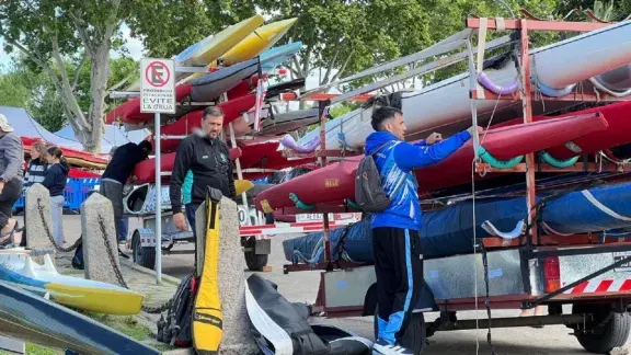 Por los entrenamientos y las acreditaciones de los palistas el Mundial de Canotaje ya vibra en Costanera
