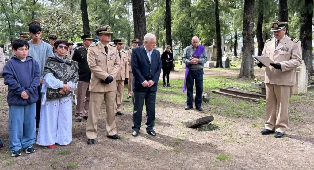 Prefectura rindió homenaje al ayudante principal post mortem Enrique Arturo Jardón