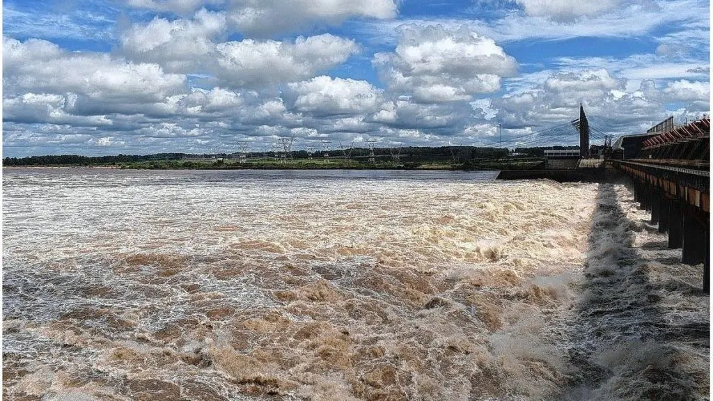 Prevén que el río Uruguay baje paulatinamente