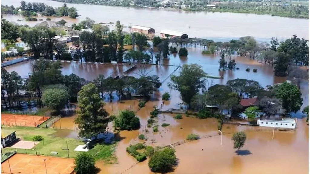 Proponen crear un fondo de reparación y recuperación por inundaciones