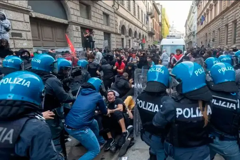 Protestas en Europa: tras el caos en Francia, Italia y Albania registraron graves enfrentamientos