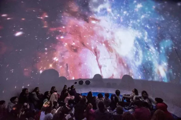 Pueblo Belgrano recibirá este viernes al Planetario Móvil 360°