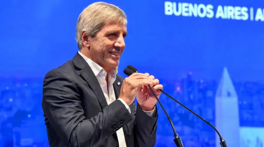 “Quedate tranquilo que no voy a renunciar”, afirmó Caputo