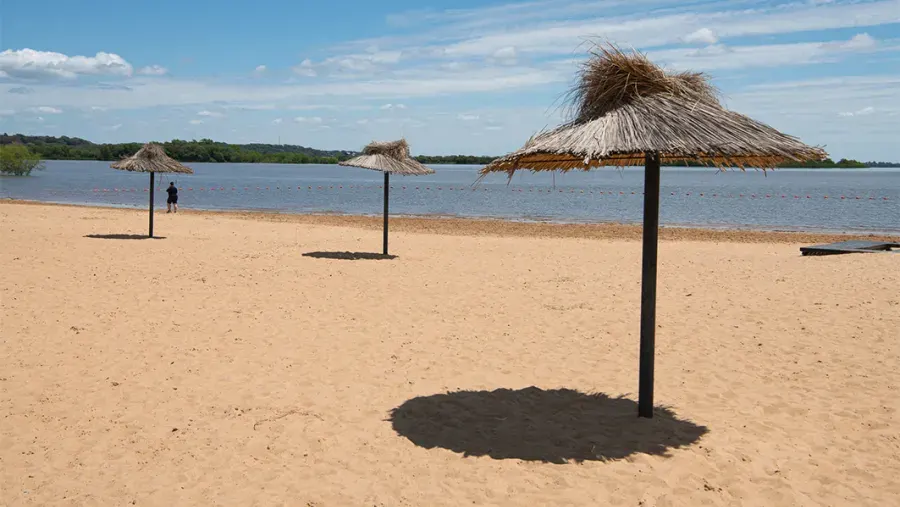 Quedó habilitada la playa del Thompson en Paraná para disfrutar del río y anticipar la temporada de verano