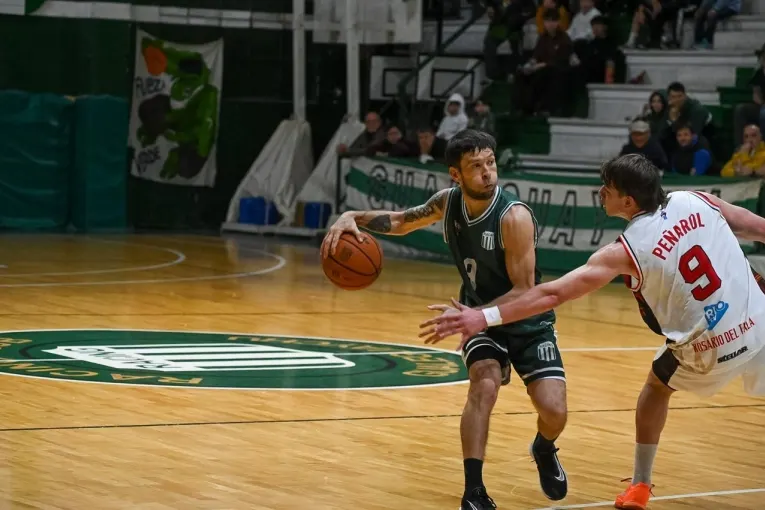 Racing estiró su buena racha ante Centro Bancario y se afirma en la Liga Provincial