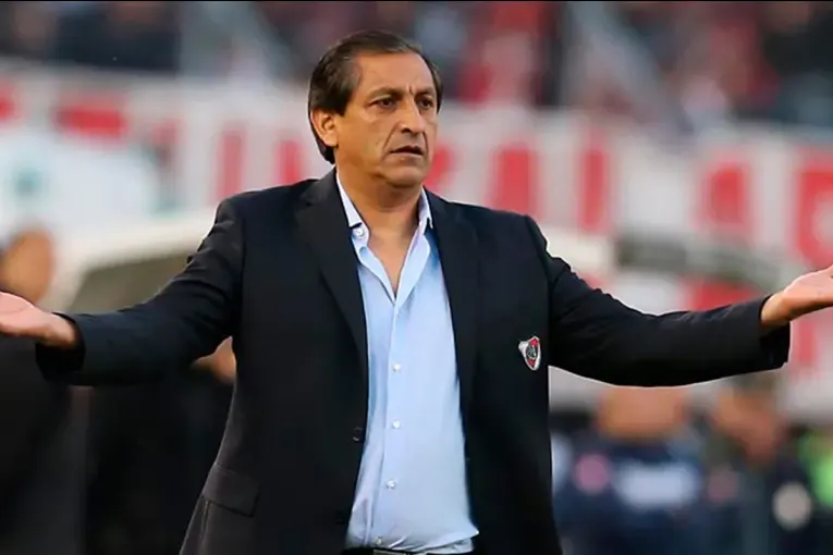 Ramón Díaz: “Rechacé la oferta del Corinthians esperando el llamado de River”