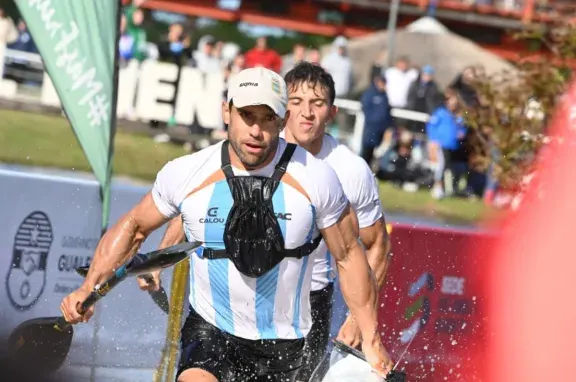 Ratto y Cáceres lograron una histórica medalla de Plata en el río Gualeguaychú