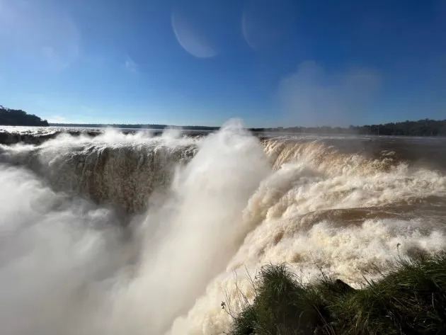 Reabre el Parque Nacional Iguazú tras la baja del río