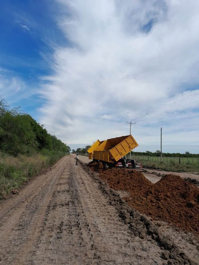 Realizan la recuperación de la calzada de un tramo de la ruta provincial 5