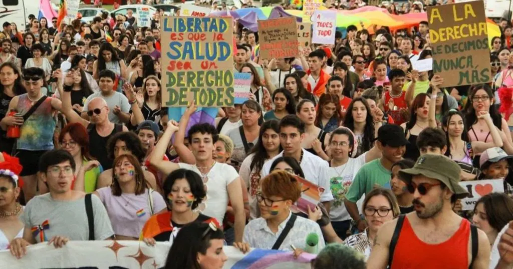 Recaudan fondos para poder hacer la Marcha del Orgullo en noviembre: cómo colaborar