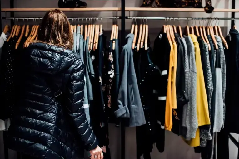 Reconocida marca de ropa pidió concurso preventivo con deudas por casi $6.000 millones