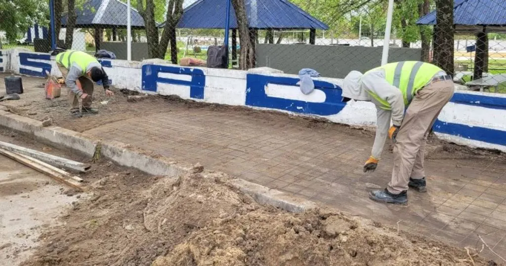 Reconstruyen las veredas frente al Club de Pescadores: el detalle de las obras para renovar la Costanera Sur
