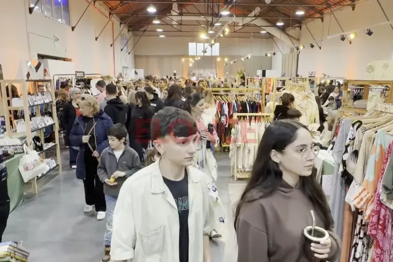 Recorrida por Diseña Paraná: gran convocatoria y balance positivo en la última jornada de la feria en Sala Mayo