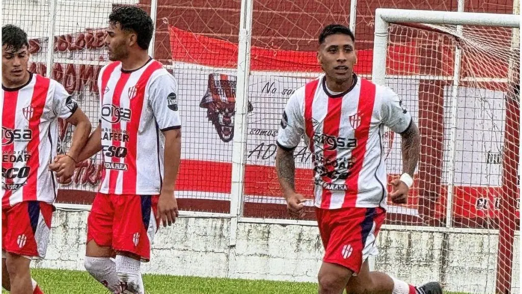 Regional Amateur: Atlético Paraná sacó una diferencia importante en el Mutio