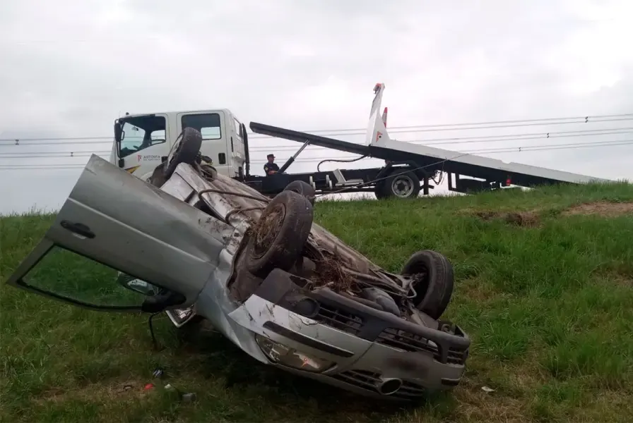 Regresaban del Mundial de Canotaje y sufrieron un accidente