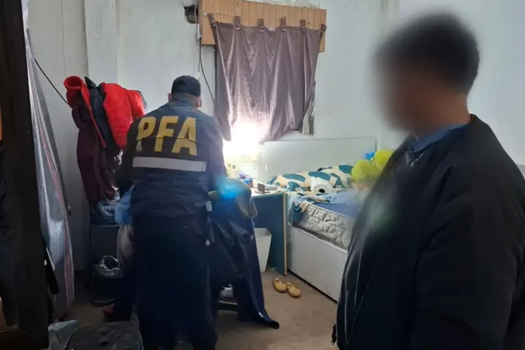 Rescataron a cuatro víctimas de trata laboral: siete ciudadanos chinos, un taiwanés y un argentino detenidos