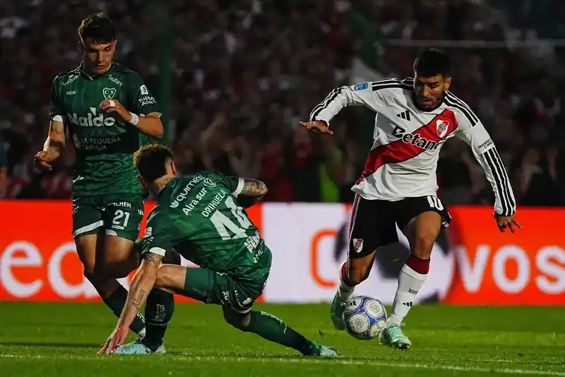 River Plate igualó 1-1 ante Sarmiento en un duelo pendiente de la fecha 11