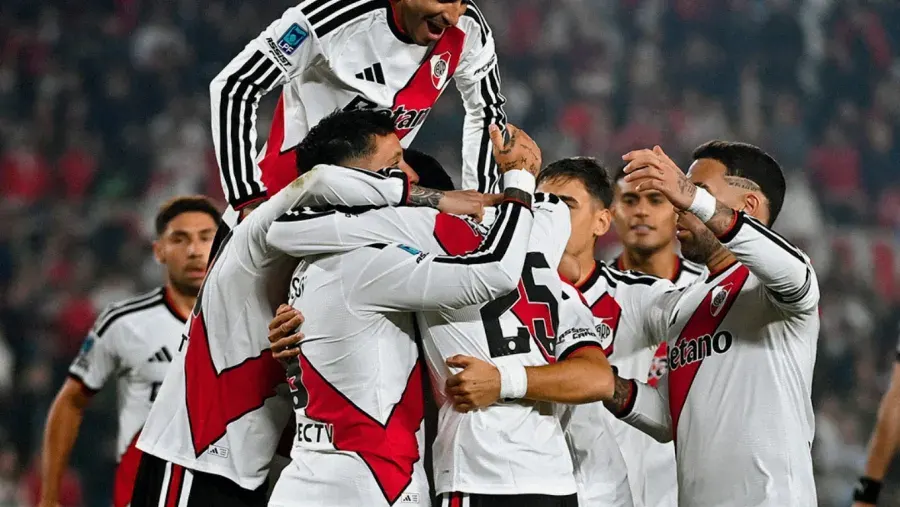 River venció ajustadamente a Estudiantes de Río Cuarto y decretó su descenso