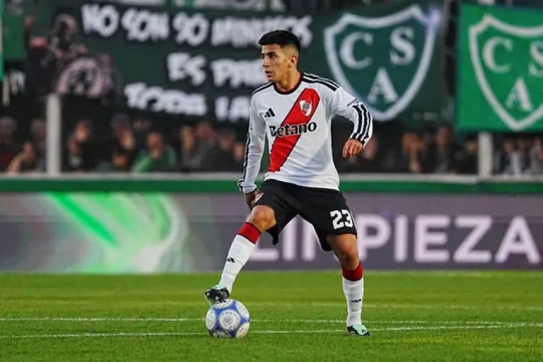 River y un empate con gusto a poco ante Sarmiento