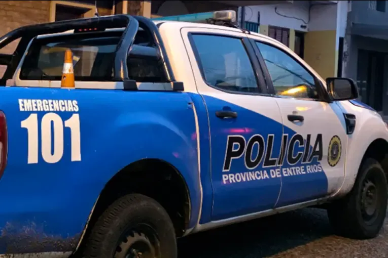 Robaron cables del alumbrado público en Colón: dos detenidos y un joven investigado por encubrimiento