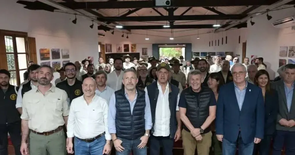 Rogelio Frigerio y Daniel Scioli participaron de un encuentro de Parques Nacionales