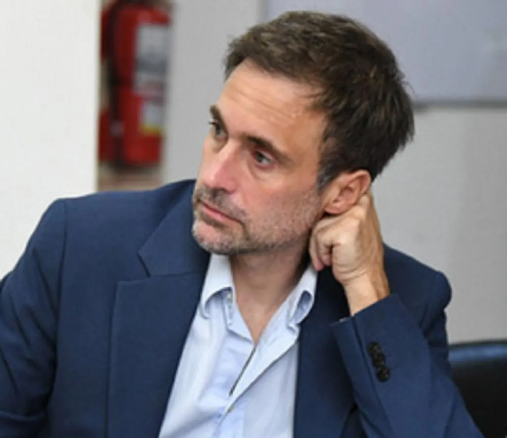 Rossi: “A Facundo Ferrer, el que está a cargo de la obra, lo conozco”