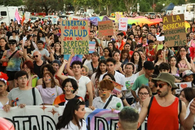 Rumbo a la Marcha del Orgullo de noviembre, se realizarán actividades para recaudar fondos