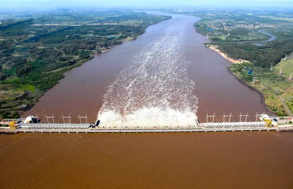 Salto Grande prevé que el río se mantenga estable al menos hasta este lunes
