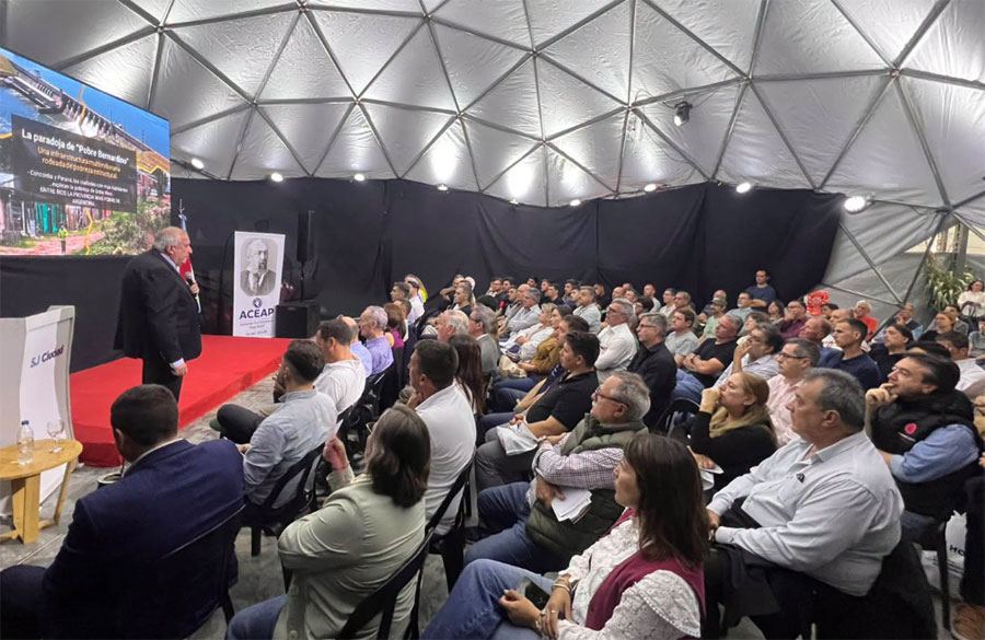 San José: Autoridades participaron del foro “Energías para el desarrollo”