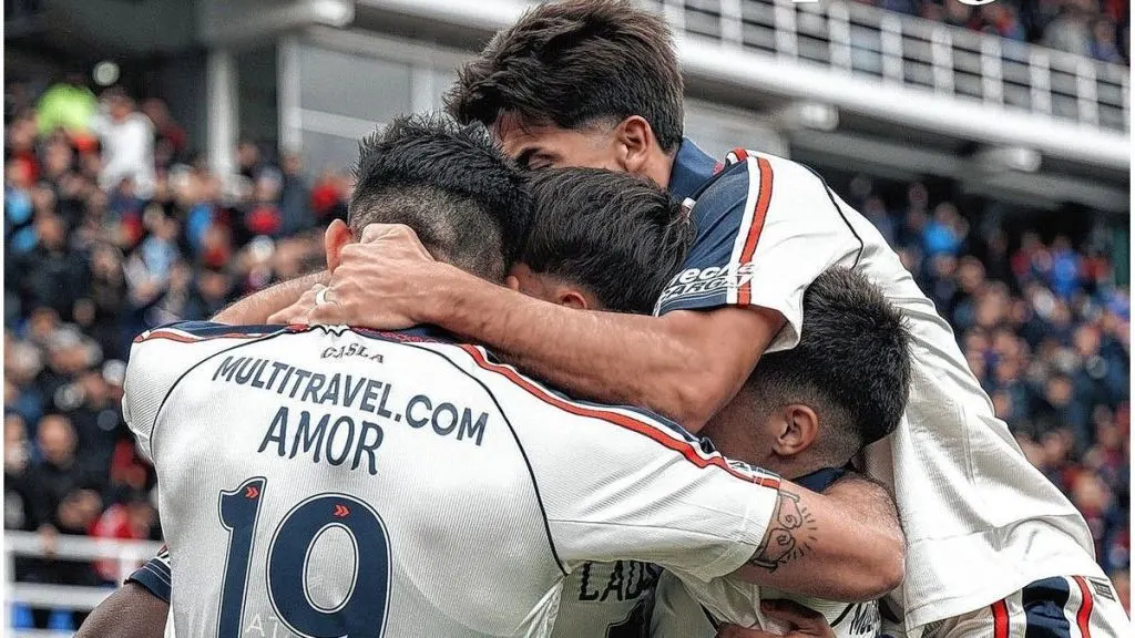 San Lorenzo le ganó a Riestra y consiguió el primer triunfo de la era de Insua