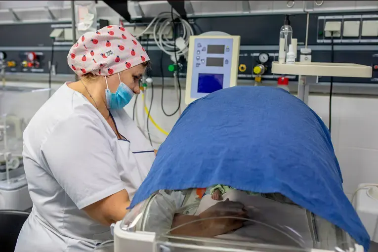 Sanidad acordó aumentos hasta enero de 2027: cuánto cobran los trabajadores en octubre