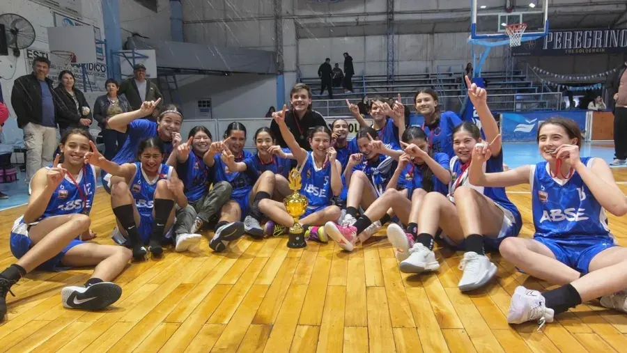 Santa Elena logró un histórico título en el Entrerriano U13 femenino de básquet