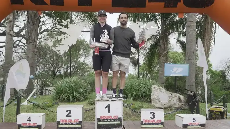 Santana y Labriola se coronaron campeones del mountain bike en Puerto Yeruá