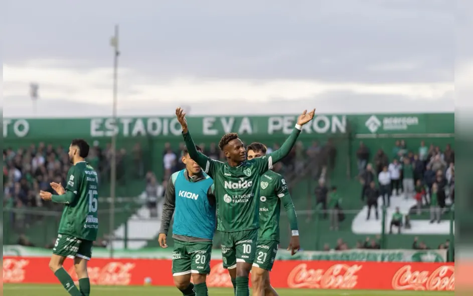 Sarmiento empató con Barracas Central y no pudo acercarse a la punta del Torneo Clausura